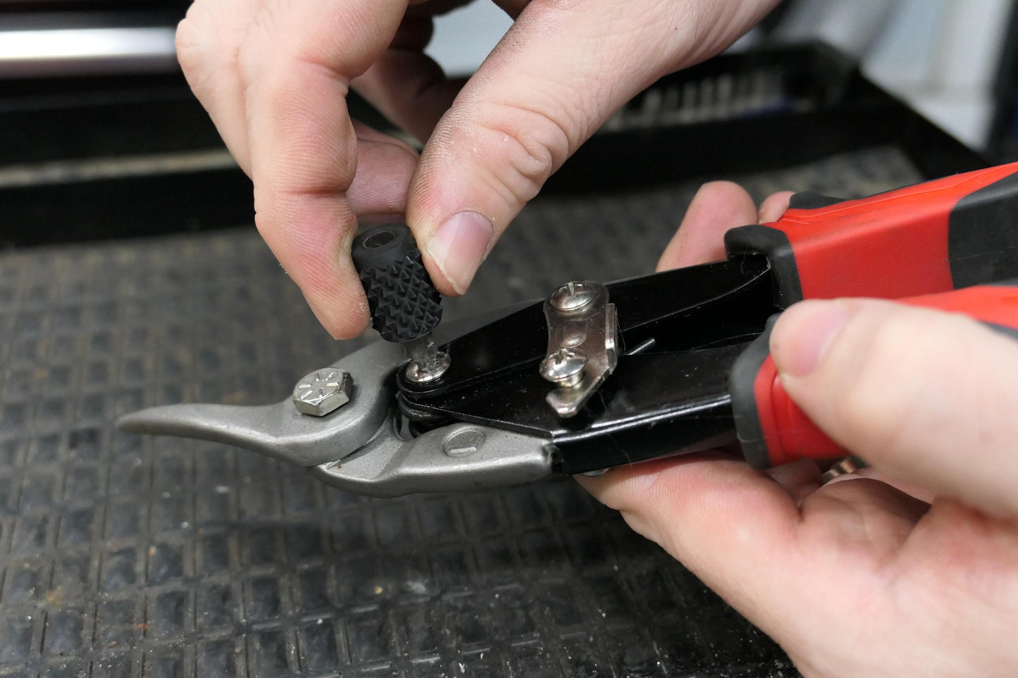 Magnetic Hex Knurled Thumb Wrench Drivers (3 styles)