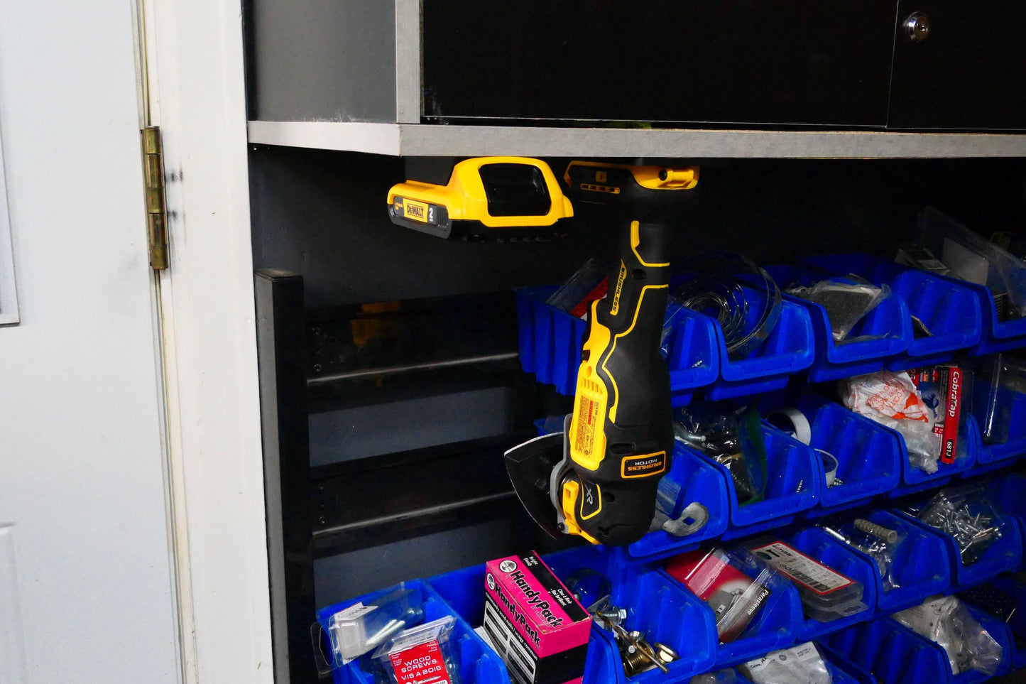 Dewalt 20v Tool and Battery Holder